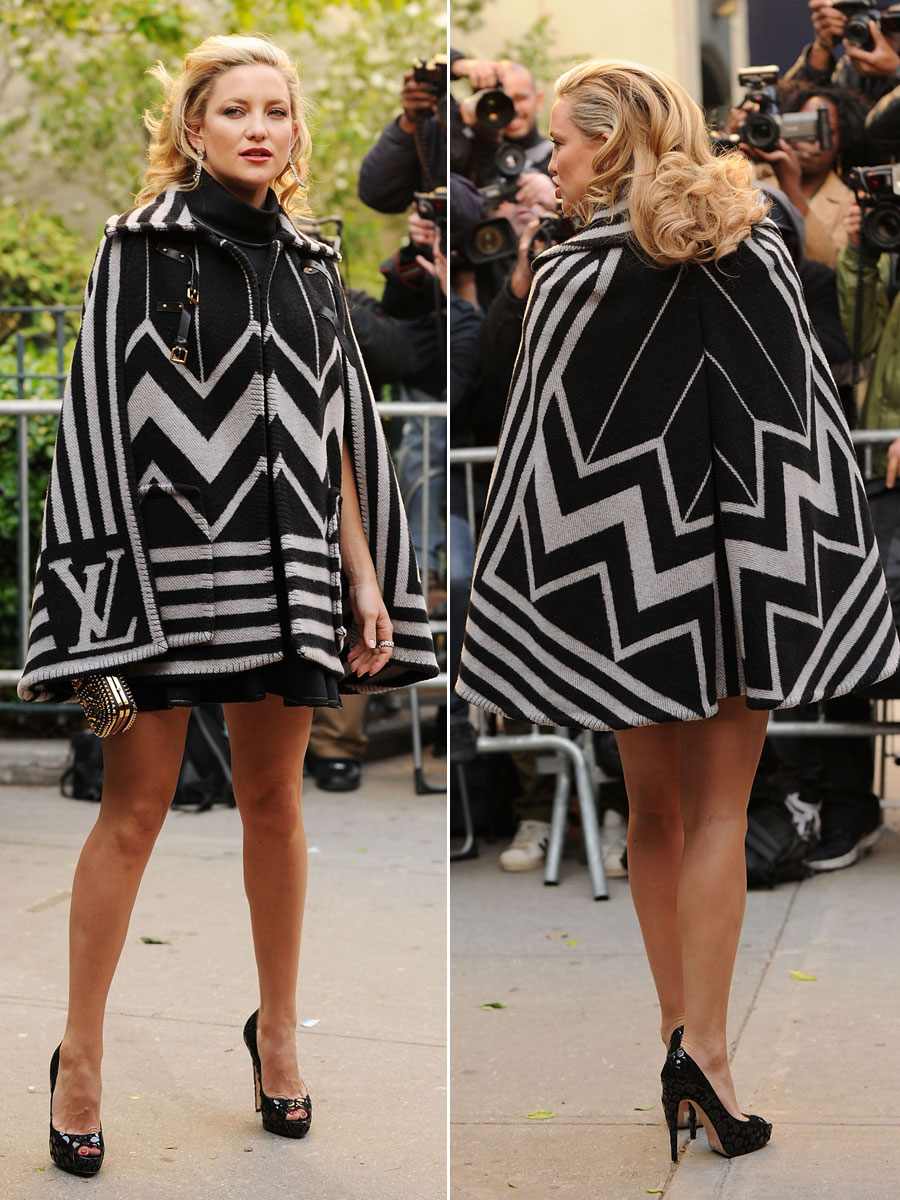 Kate Hudson Wearing Louis Vuitton Poncho Arrivals 2010 Tribeca