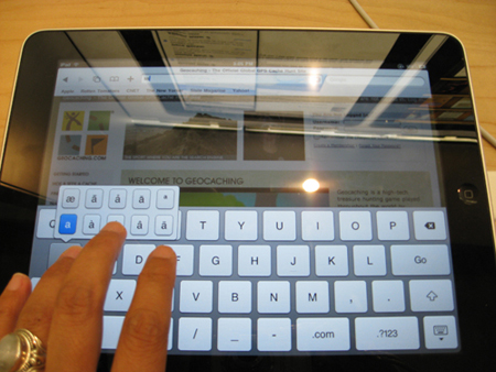 2010-05-07-iPadtyping1.jpg