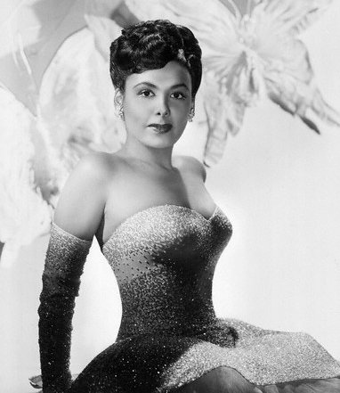 2010-05-13-Lena_Horne_1940s.63153959_large.jpg