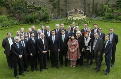 2010-05-24-APCameronUKBritainNewCabinet13may2010.jpg