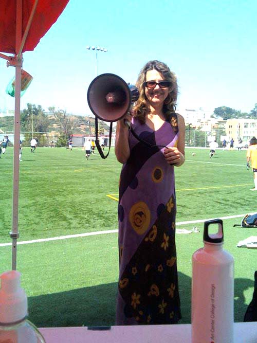 2010-06-08-AntheaontheMegaphone.jpg