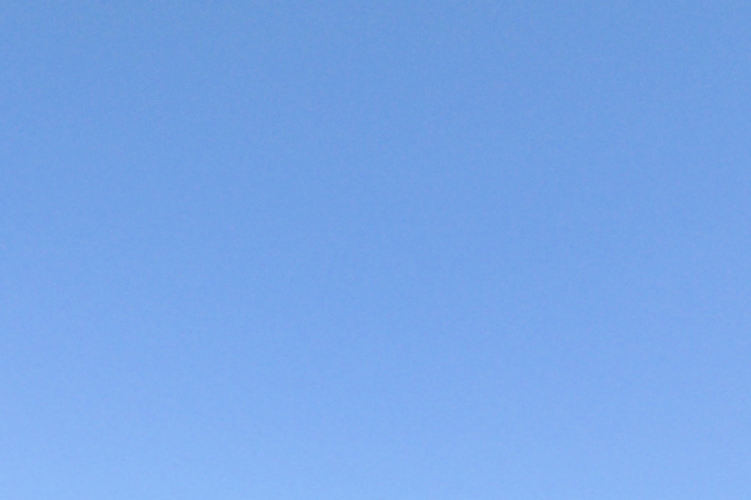 2010-07-25-Pure_Blue_Sky.jpg