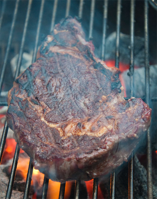 2010-07-29-smokin_ribeye.jpg