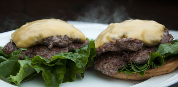 2010-08-05-double_cheeseburgers.jpg