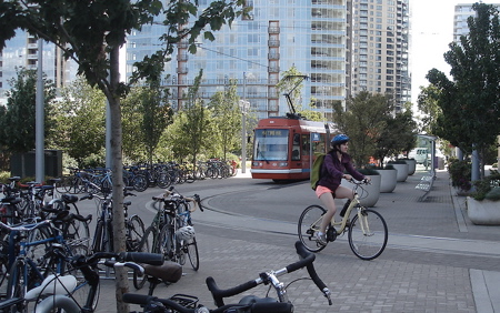 2010-08-28-bikesowaa.jpg
