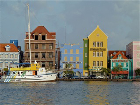 2010-09-10-6.CuracaoWilemstadCuracao.jpeg