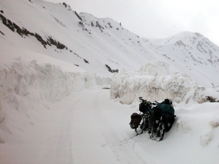 2010-10-15-snow_cycling.jpg