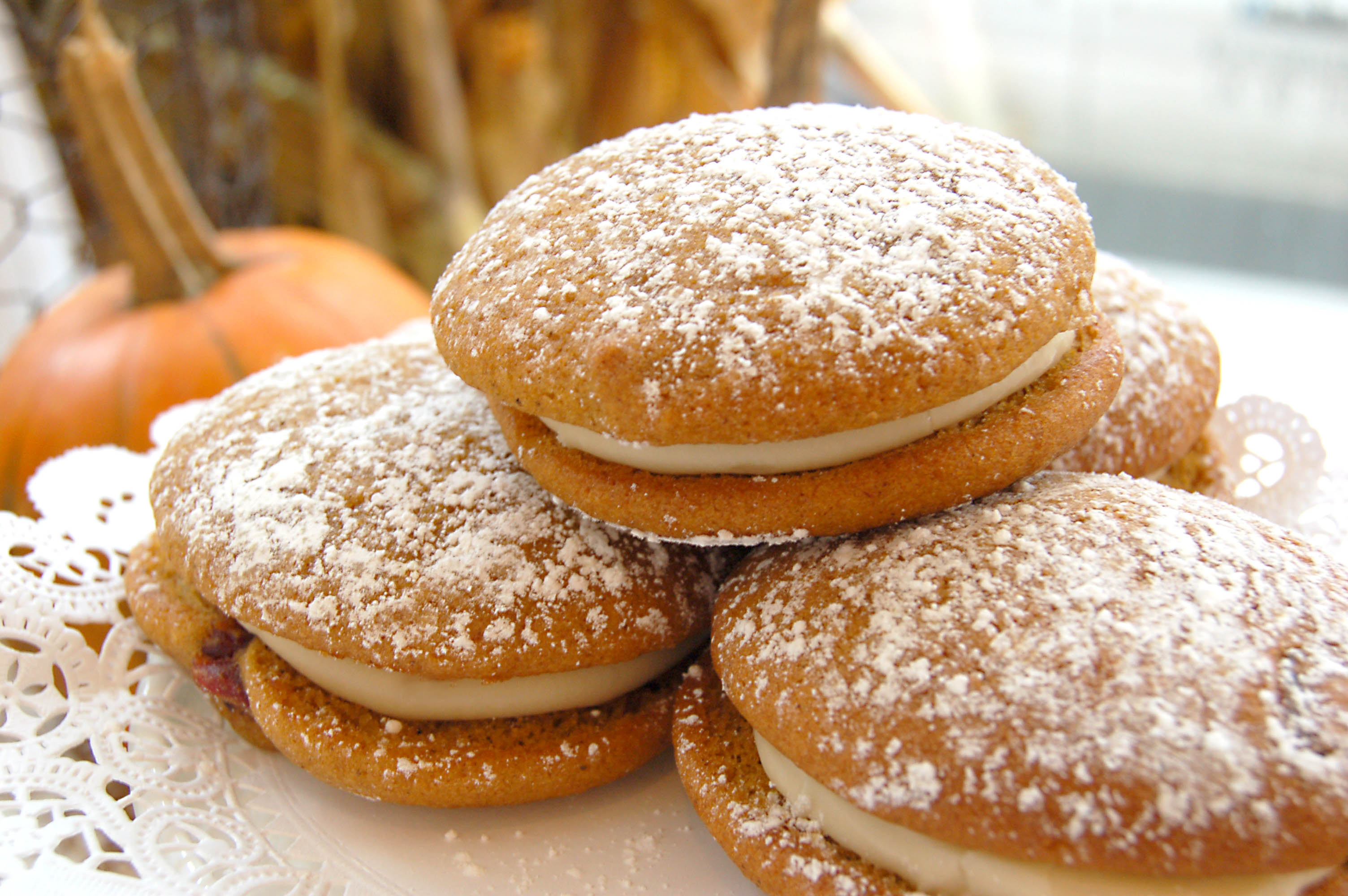 2010-11-22-WhoopiePie.JPG