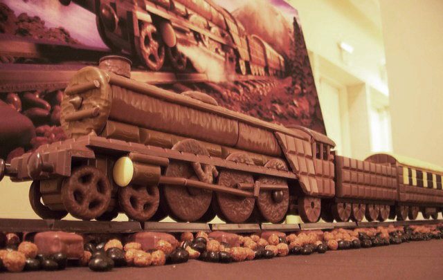 2010-11-23-chocoltrain.jpg