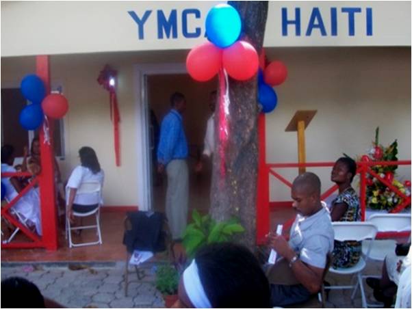 2010-12-15-Top_Ten_Private_Initiatives_Haiti_D.jpg