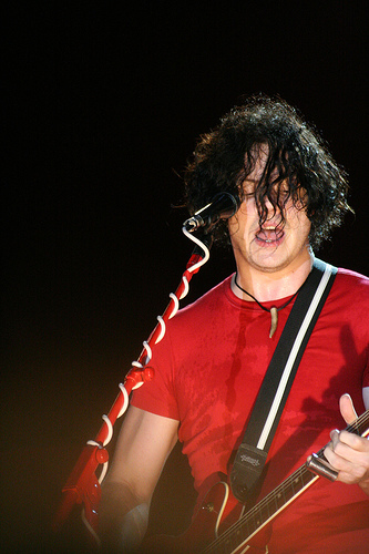 2010-12-20-JackWhite.jpg