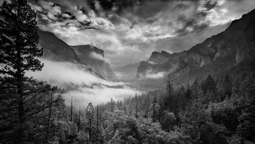 2011-01-18-YosemitecopyrightClydeButcherfog2011.bmp