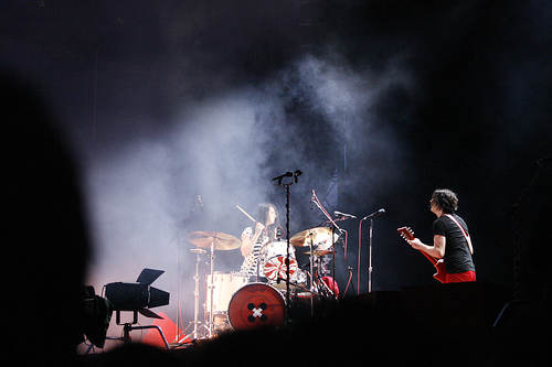 2011-03-21-WhiteStripes.jpg