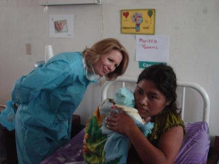 2011-05-02-AnneinHonduras_compressed.jpg