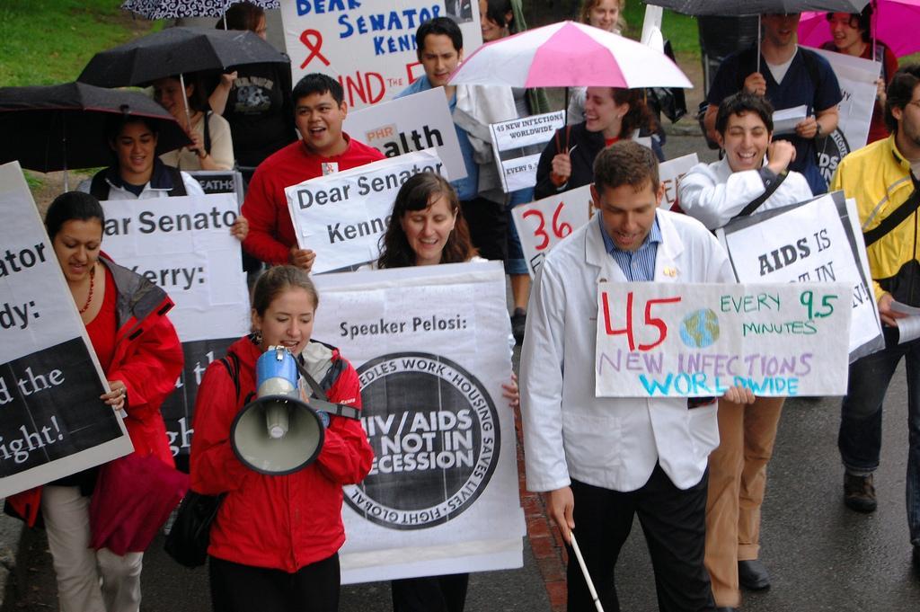 2011-06-03-physiciansforhumanrights.jpg