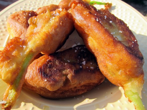 2011-07-25-SARETSKYZucchiniFlowerBeignets.jpg