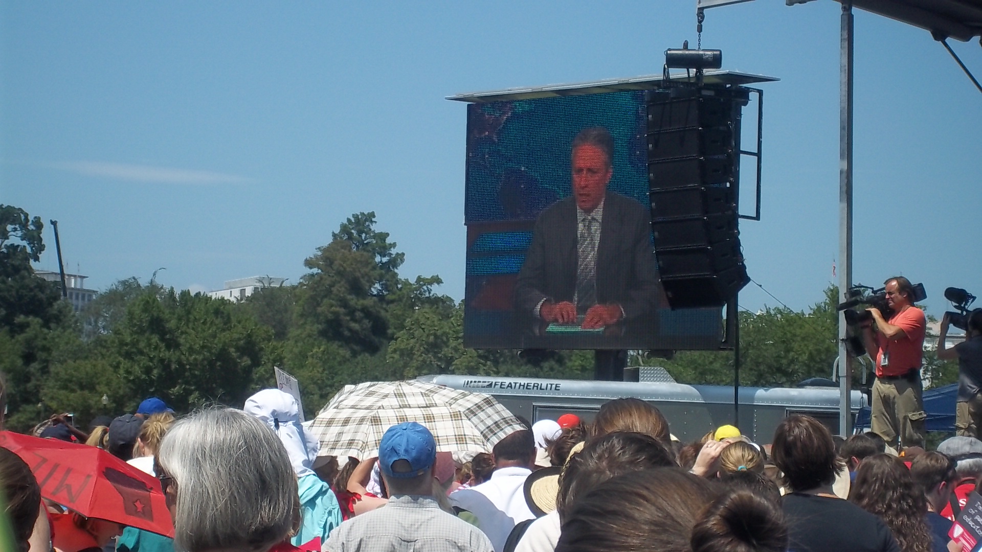 2011-08-03-JonStewartGreeting.jpg