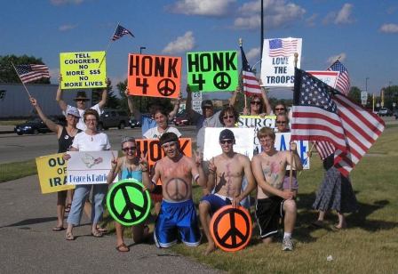 2011-09-29-EaganPeaceVigilwebsz.JPG