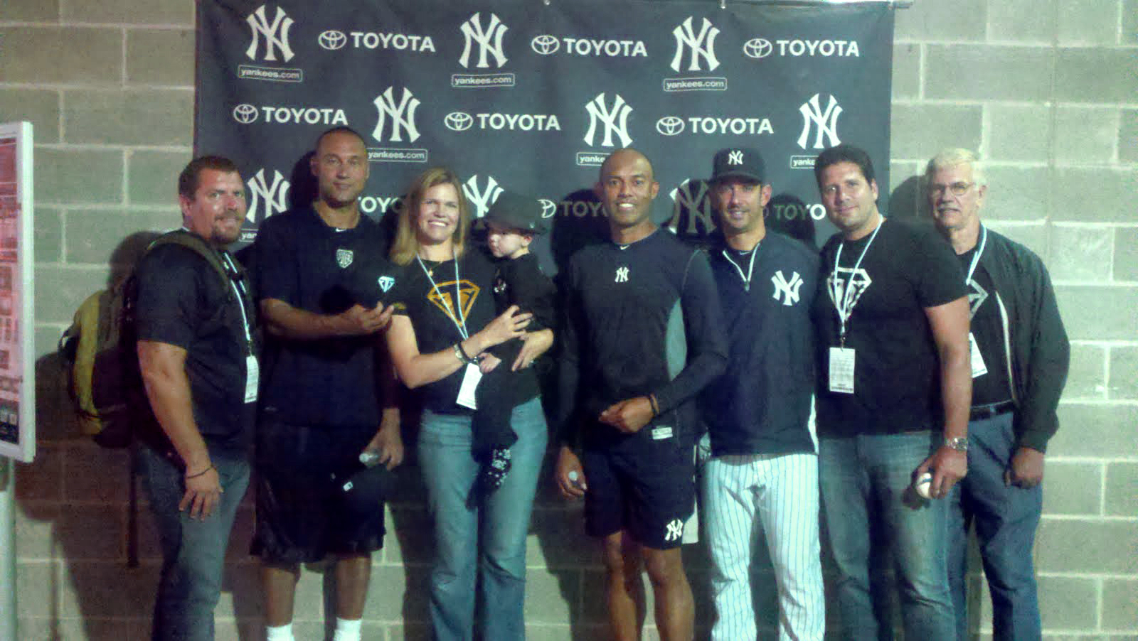 2011-10-06-TyYankees.jpg