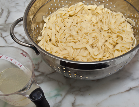 2011-12-07-fettucinebolognese13.jpg