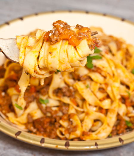 2011-12-07-images-fettucinebolognese.jpg