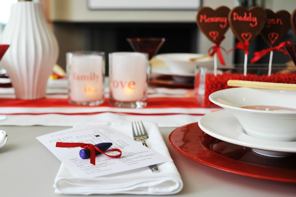 How to Create a Chic and Sophisticated Family Valentine's Day Dinner