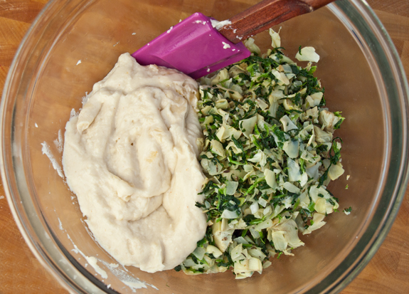 2012-02-03-artichokespinachdip11.jpg