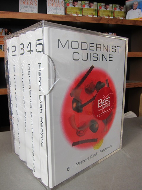 2012-02-27-ModernistCuisinebooksetwhichretailsfor625.JPG