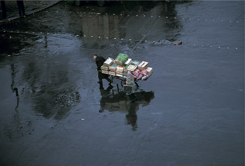 2012-03-15-TriporteurauxHallesatelierrobertdoisneau.jpg