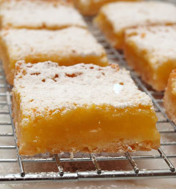 2012-03-22-lemonsquares.jpg