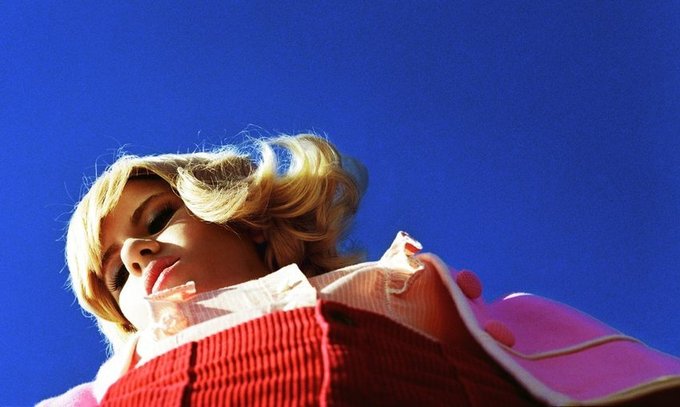 2012-03-28-alex_prager_helen_2008.jpg