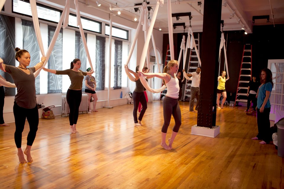 We Tried It Aerial Fabric Dance Huffpost Life