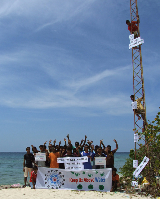 2012-05-08-MaldivesSeaLevelRise.jpg