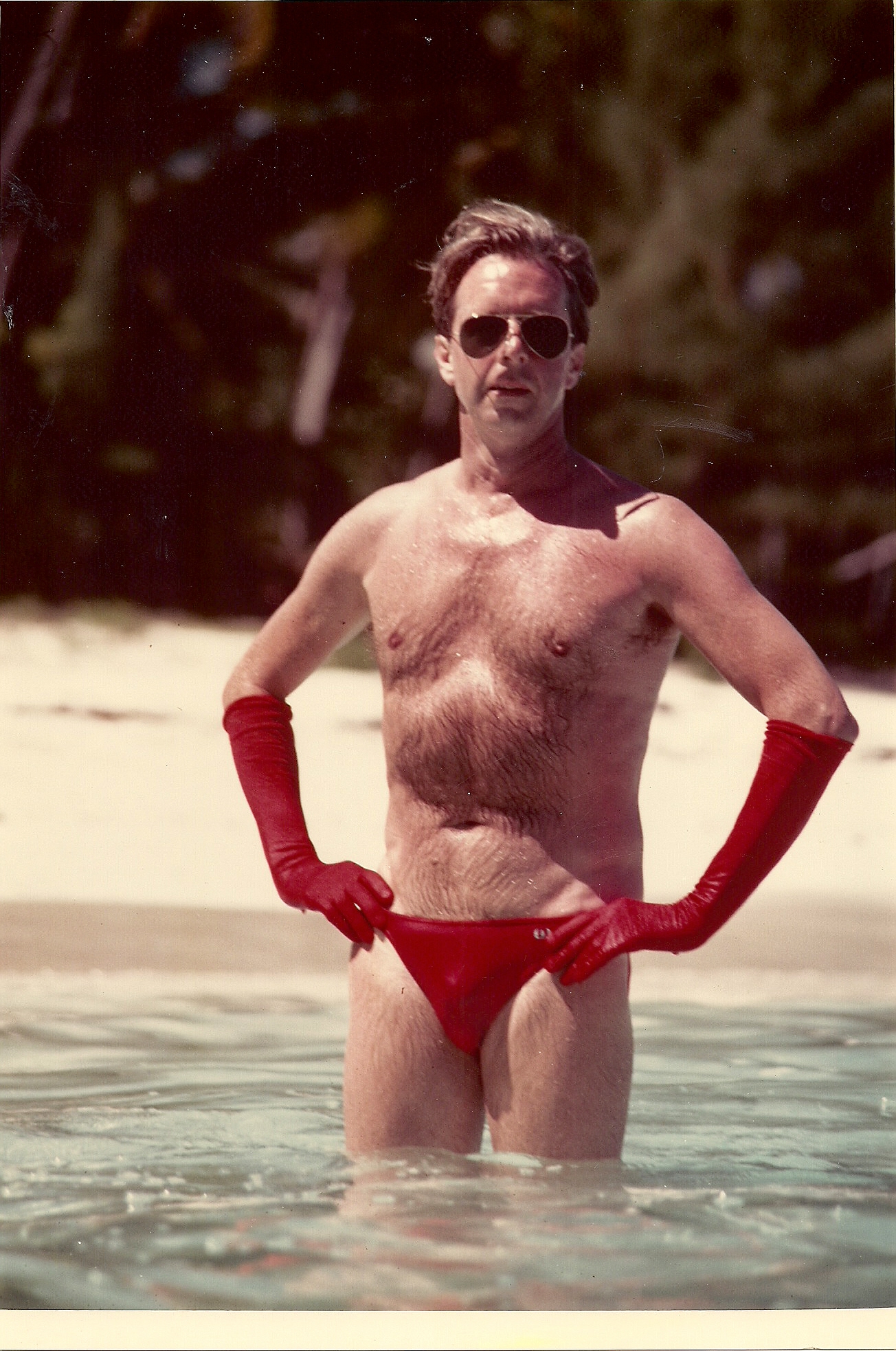 2012-05-15-DavidLeddickatanadvertisingphotoshootintheBahamas1970s.jpg