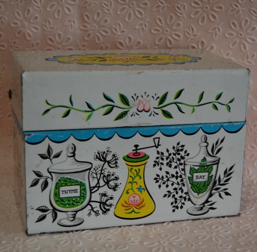 2012-05-16-bhc.old.recipe.box.jpg