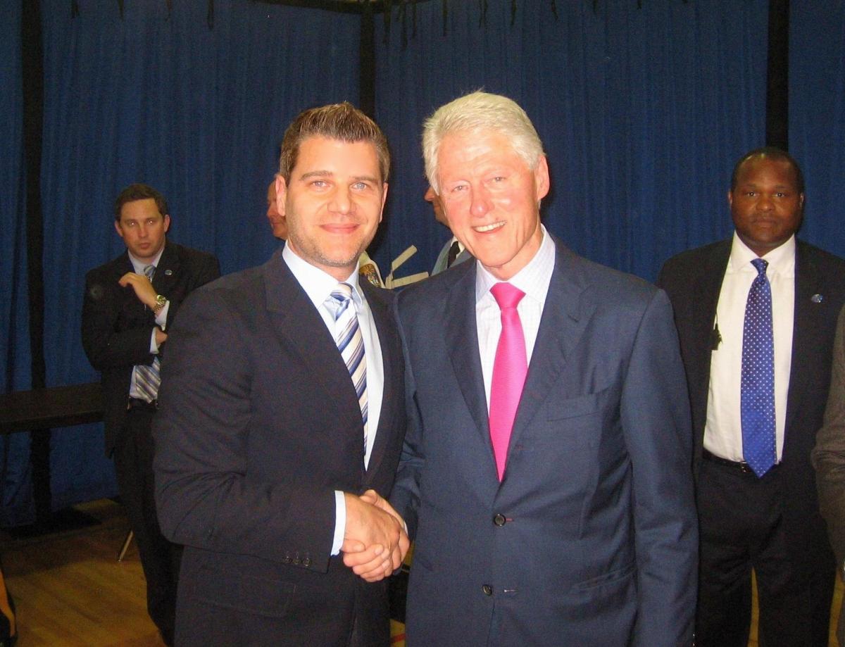 bill clinton handshake