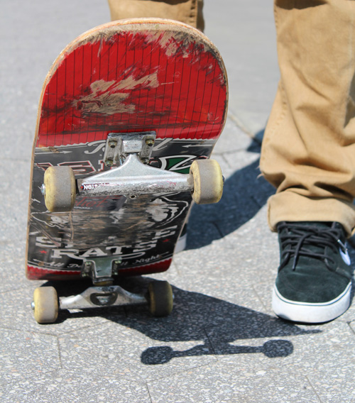 Astoria Characters: The Guy Stuck on Skateboards | HuffPost New York