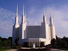 2012-06-07-220pxWashington_DC_Temple.JPG