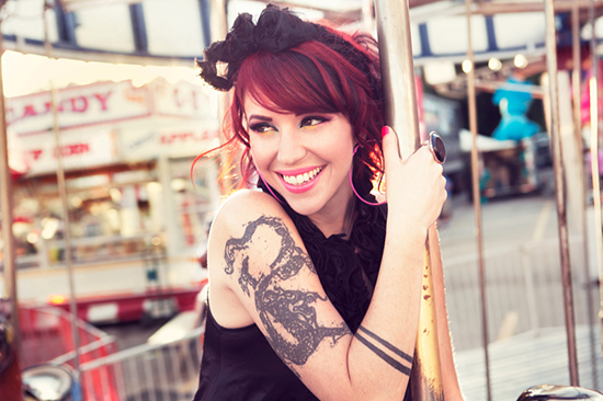 2012-06-15-SuzieMcNeilmerrygoround_HPedit.jpg