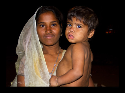 2012-07-23-IndianMomandChild.jpg