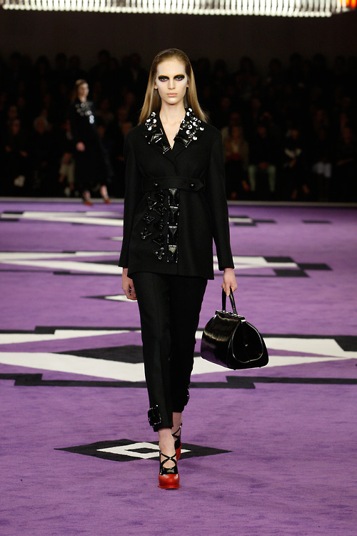 2012-08-07-Prada1.jpg