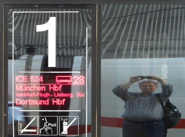 2012-08-16-trainsign.jpg