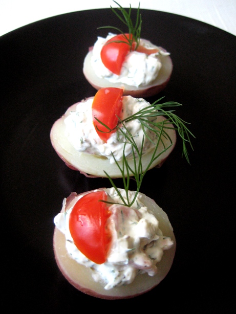 2012-08-20-smokedsalmonappetizer.jpg