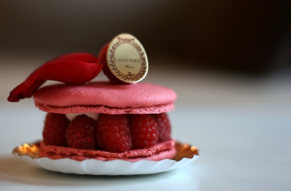 2012-08-27-macaronPhotoAnneBanas.jpg