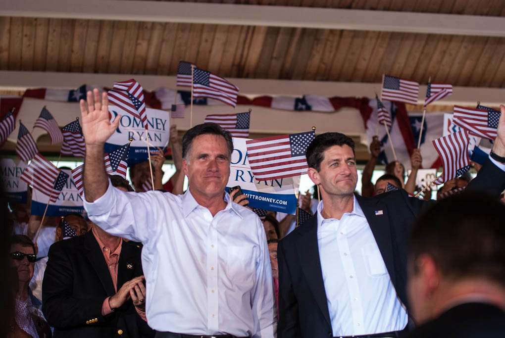 2012-08-29-Romney__Ryan_in_Manassas.jpg