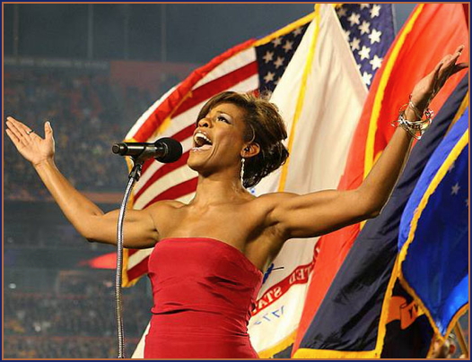 2012-09-04-NicoleHenrysingingtheNationalAnthem.Courtesyoftheartist.jpg