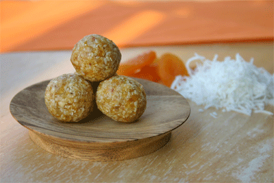 2012-09-07-coconutballs.png