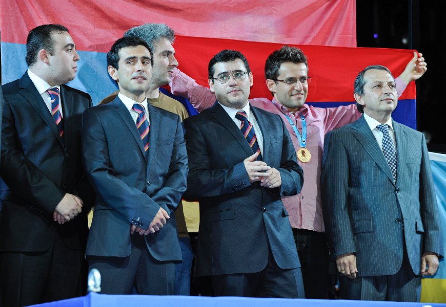 2012-09-11-20120910_olympiad_r11089_armenia.JPG
