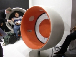 2012-09-13-SonicChair.JPG