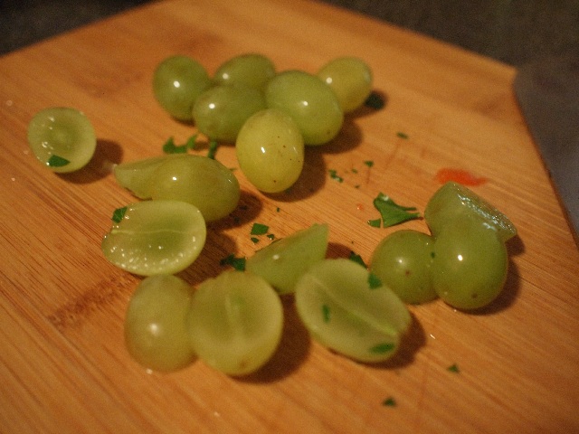 2012-09-14-pictureofgrapes.jpg